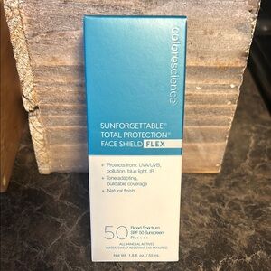 Sunforgettable Face Shield Flex - medium